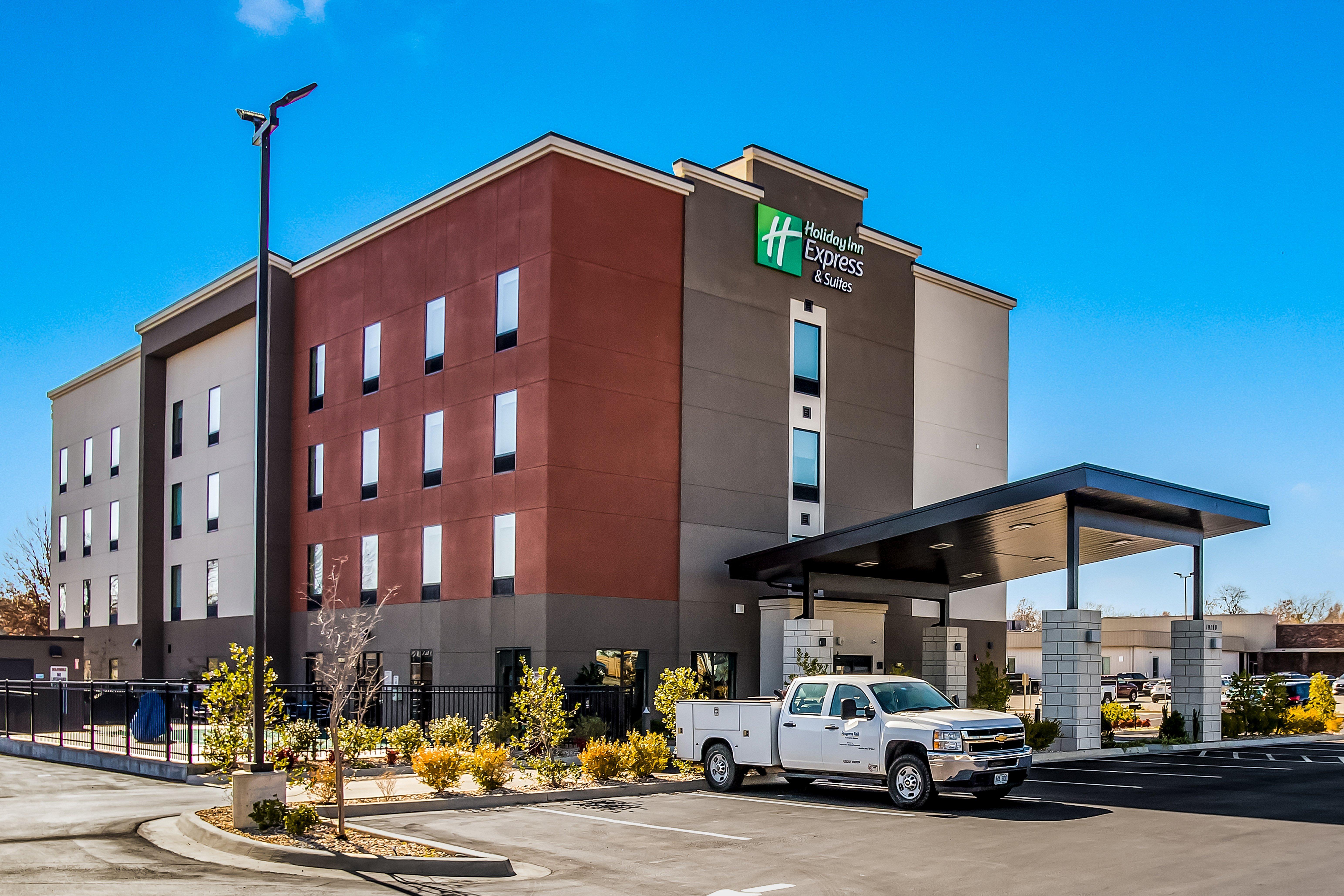 Holiday Inn Express & Suites Tulsa East - Catoosa By Ihg エクステリア 写真