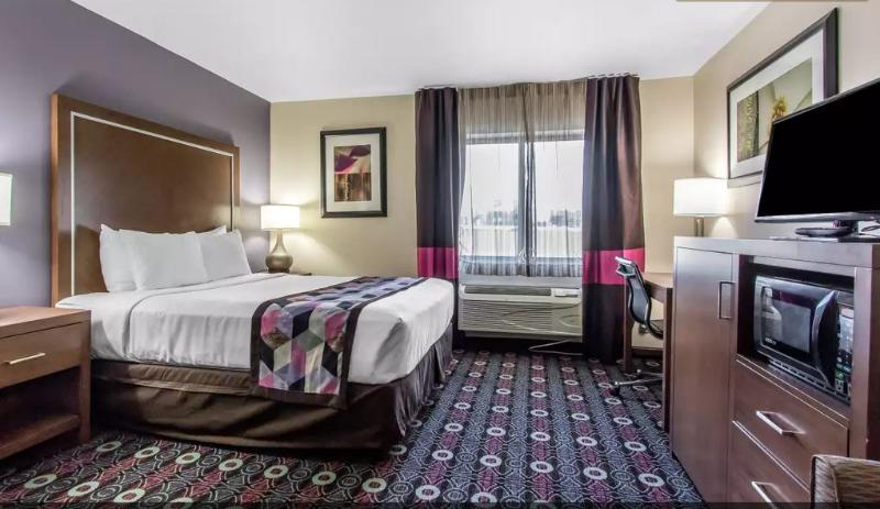 Holiday Inn Express & Suites Tulsa East - Catoosa By Ihg エクステリア 写真